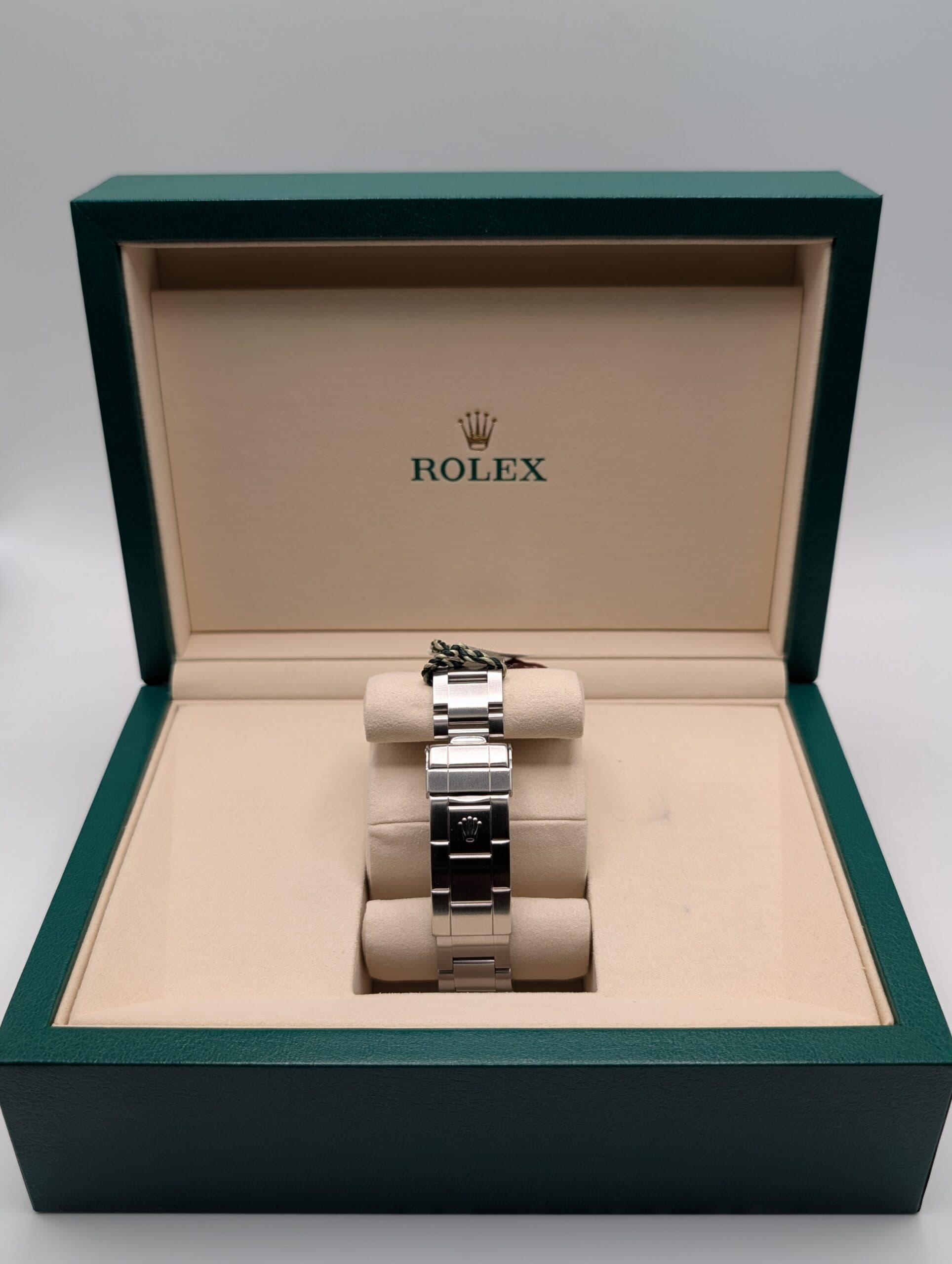Rolex Submariner 16610 Classic - Back