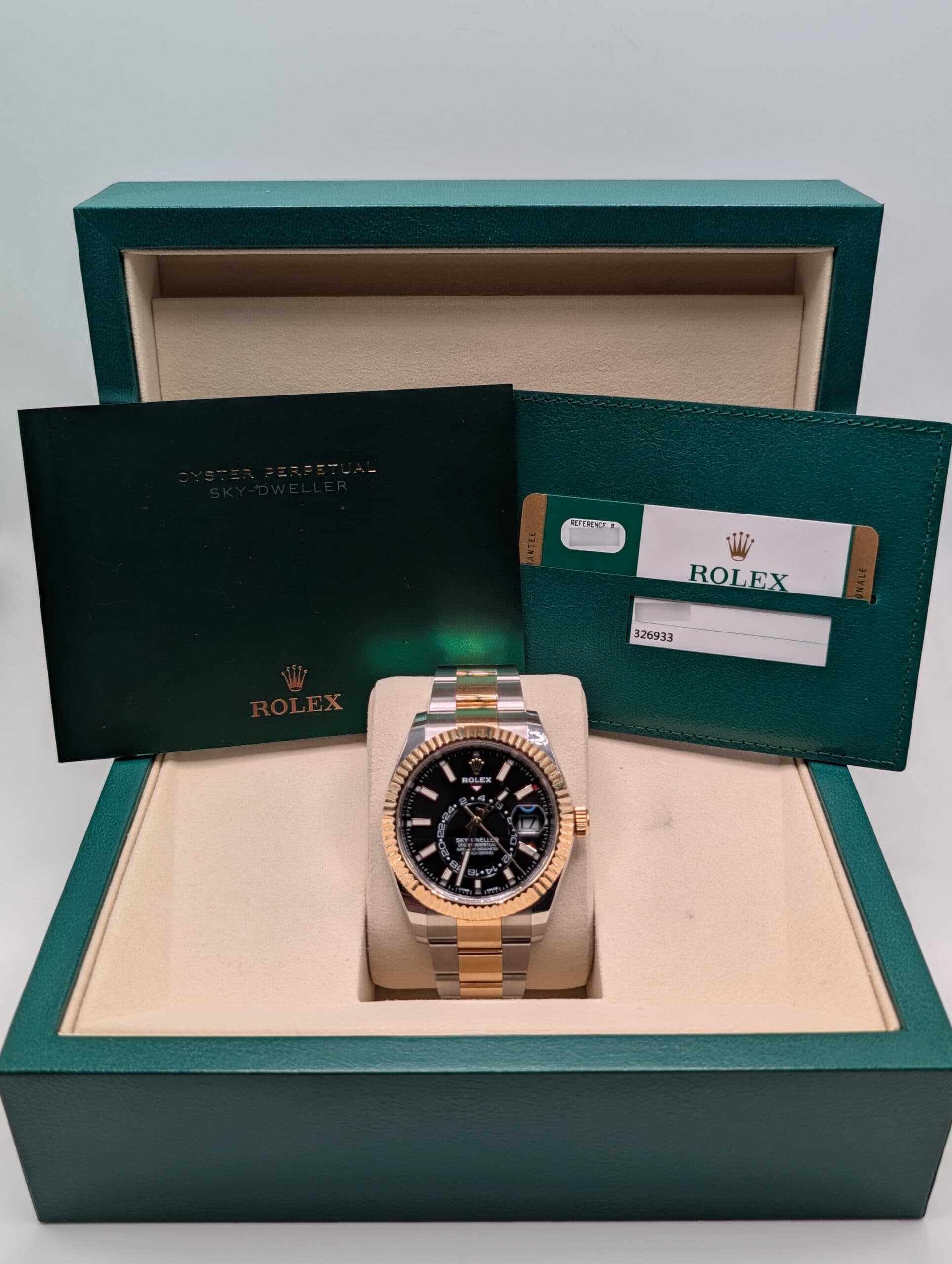 Rolex Sky-Dweller 326933 - Warranty