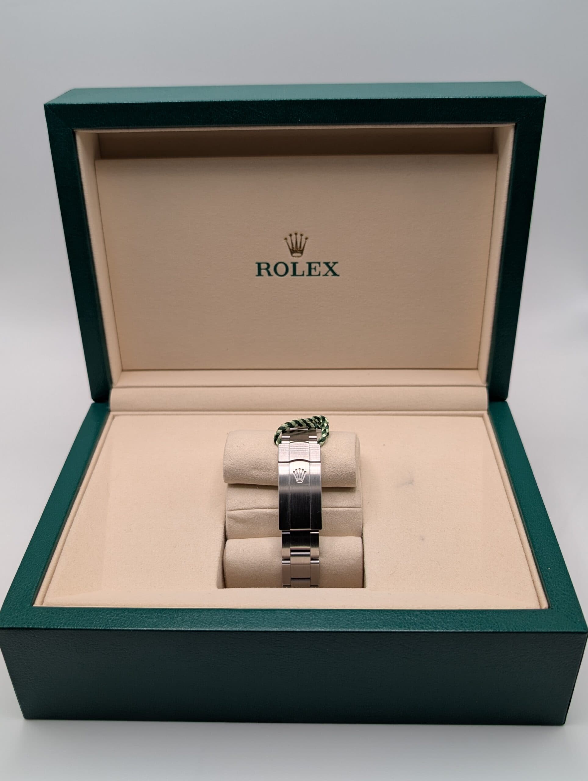 Rolex Oyster Perpetual 31 - 277200 - Back