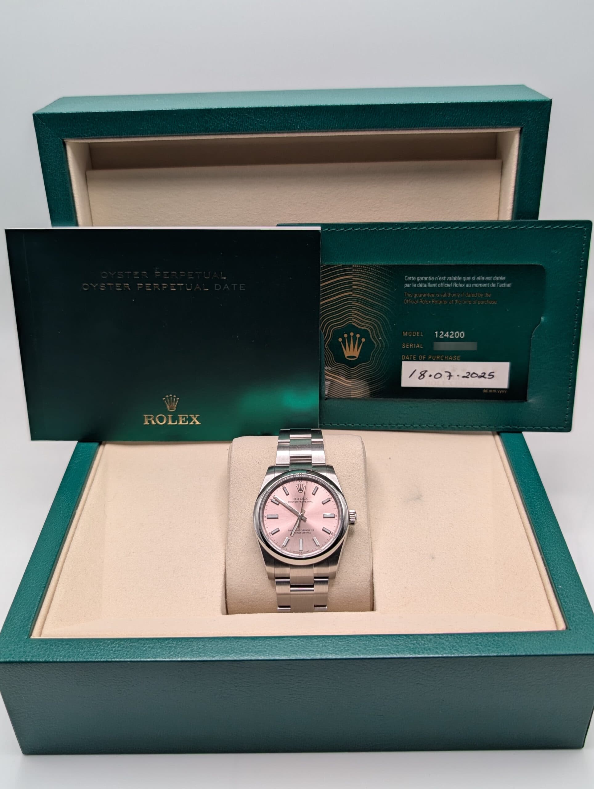 Rolex Oyster Perpetual 34 - 124200 - Certificate