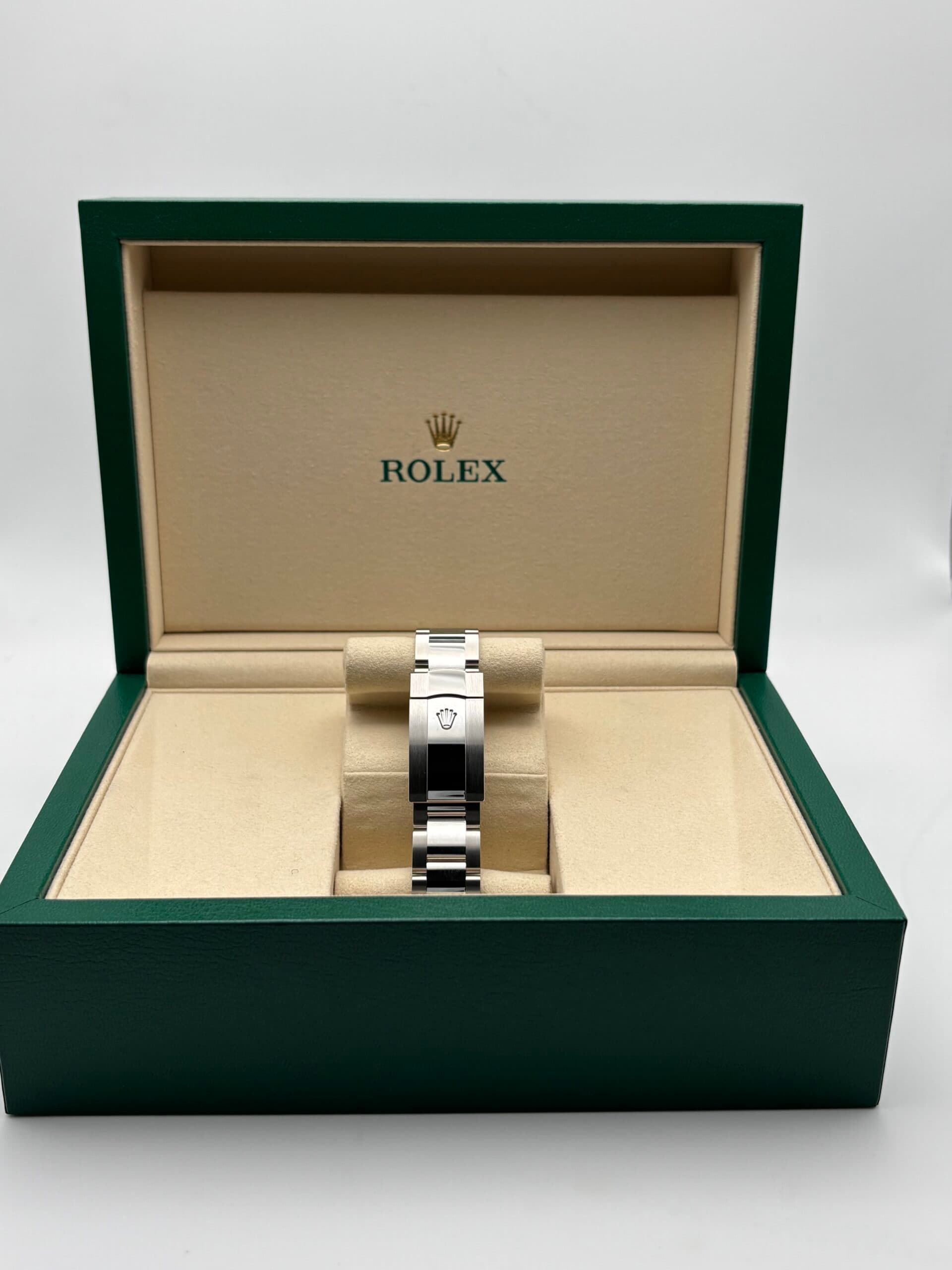 Rolex Datejust 41 Blue Diamond Dial Fluted Oyster 126334 2026
