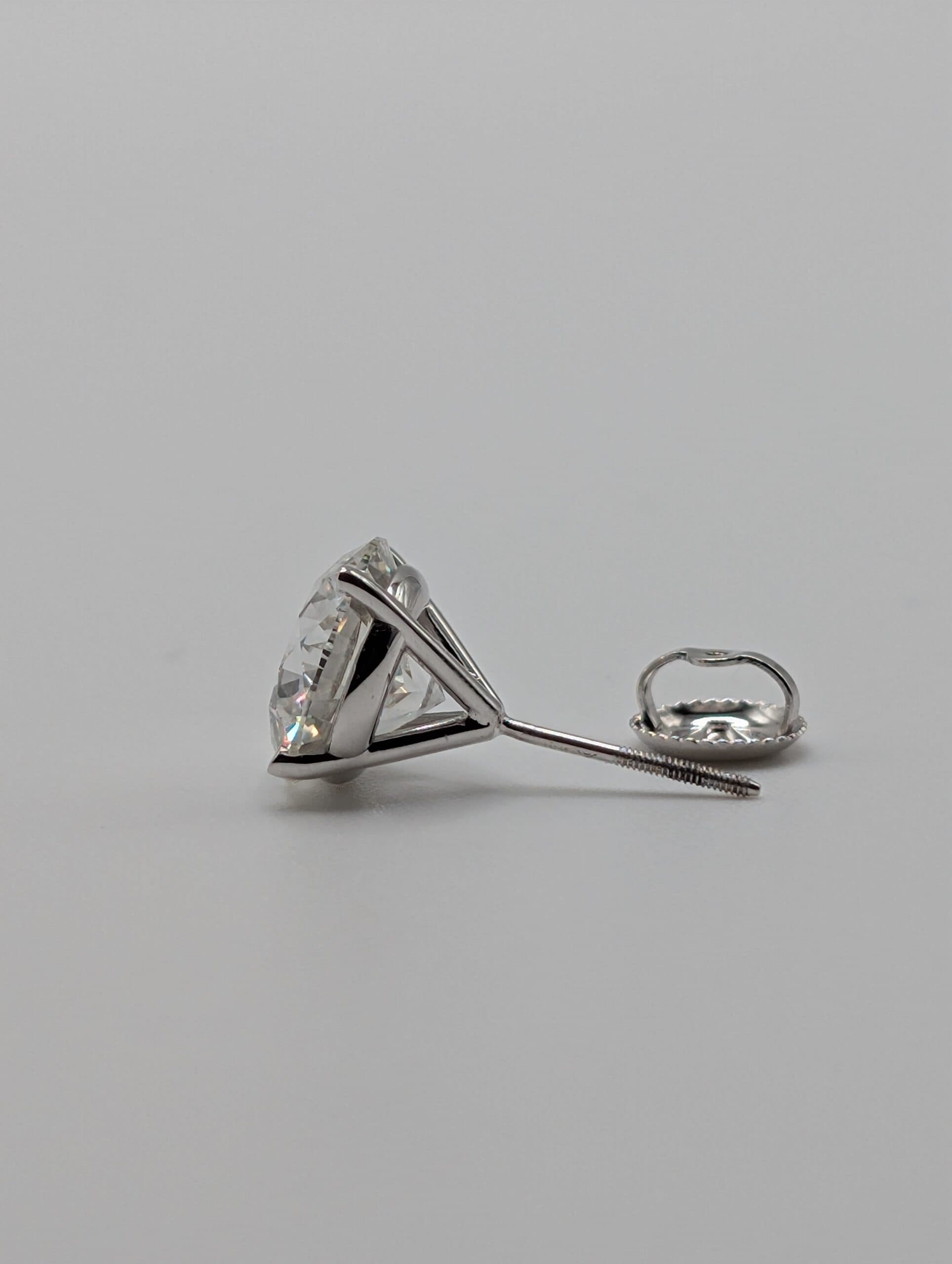 Earrings - Stud - 6.20 ct Lab - Side pushback