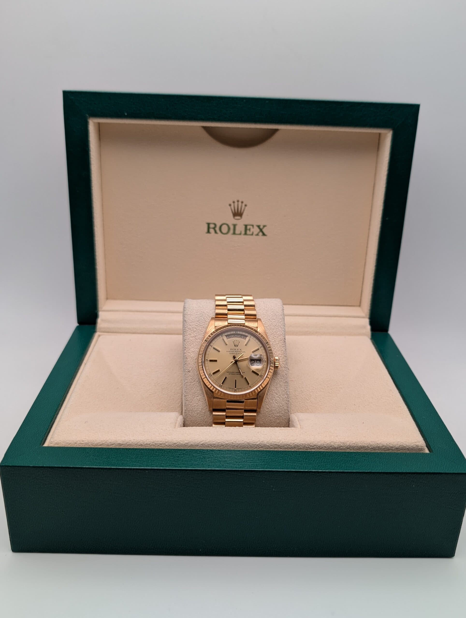 Rolex - Day-Date - 18038 - Front