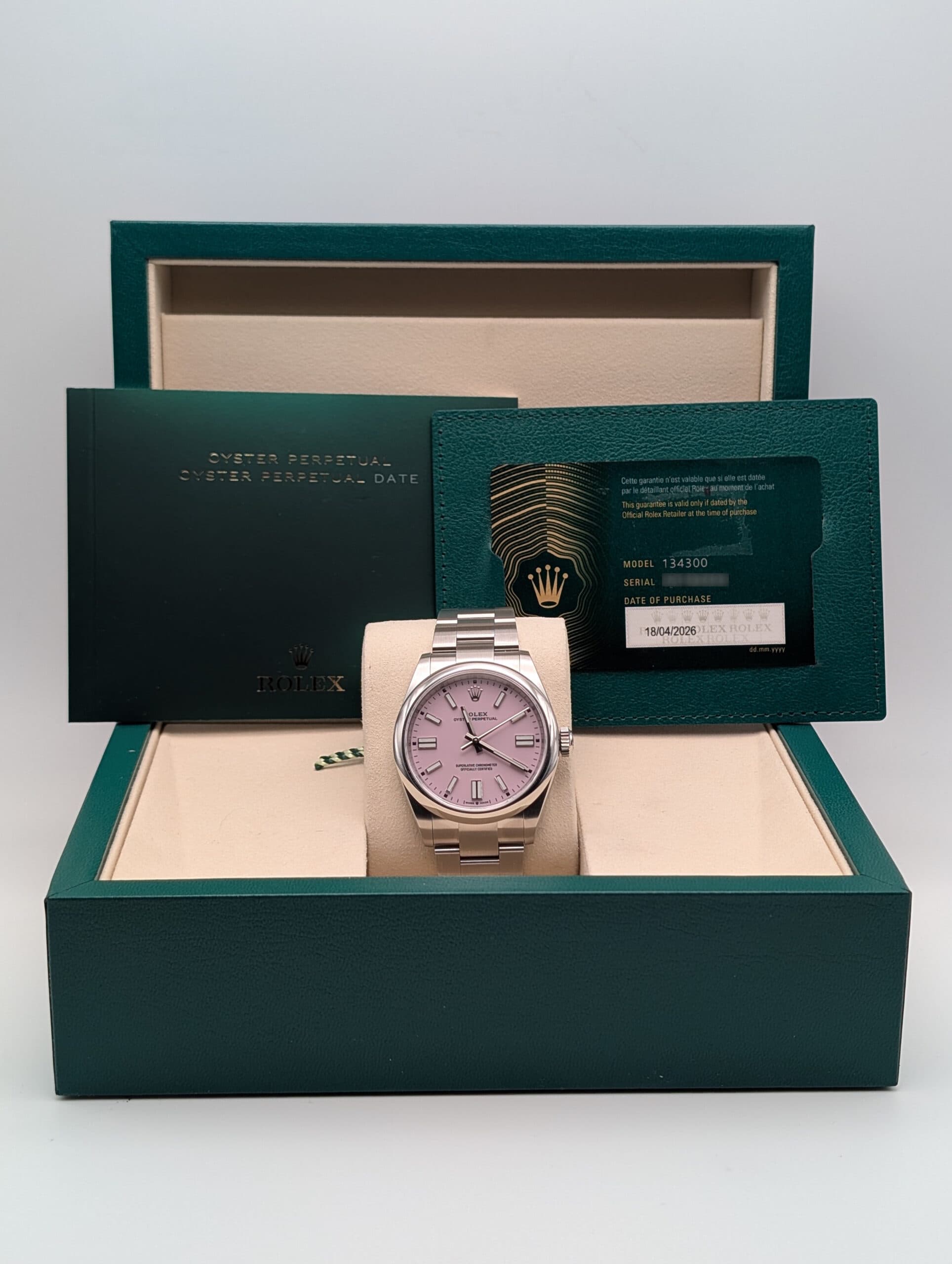 Rolex Oyster Perpetual 41 134300 - Certificate