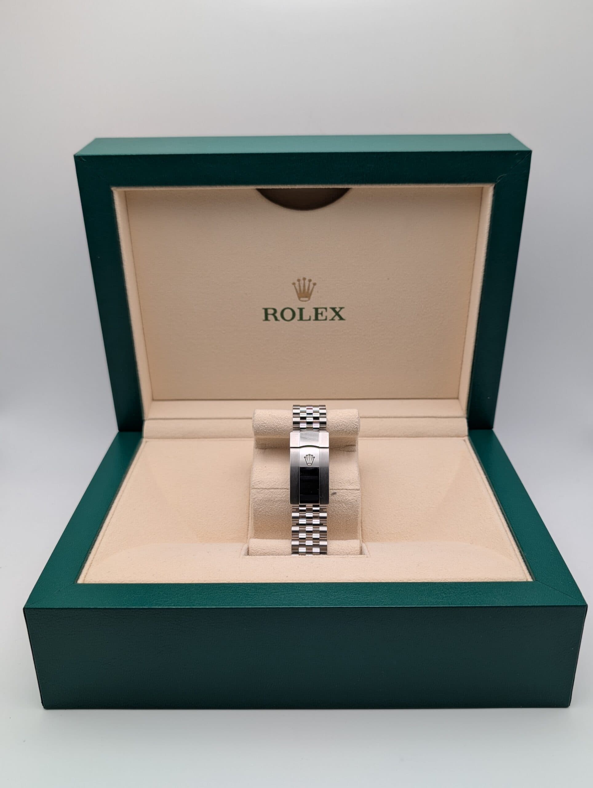 Rolex Datejust 41 - 126334 - Back