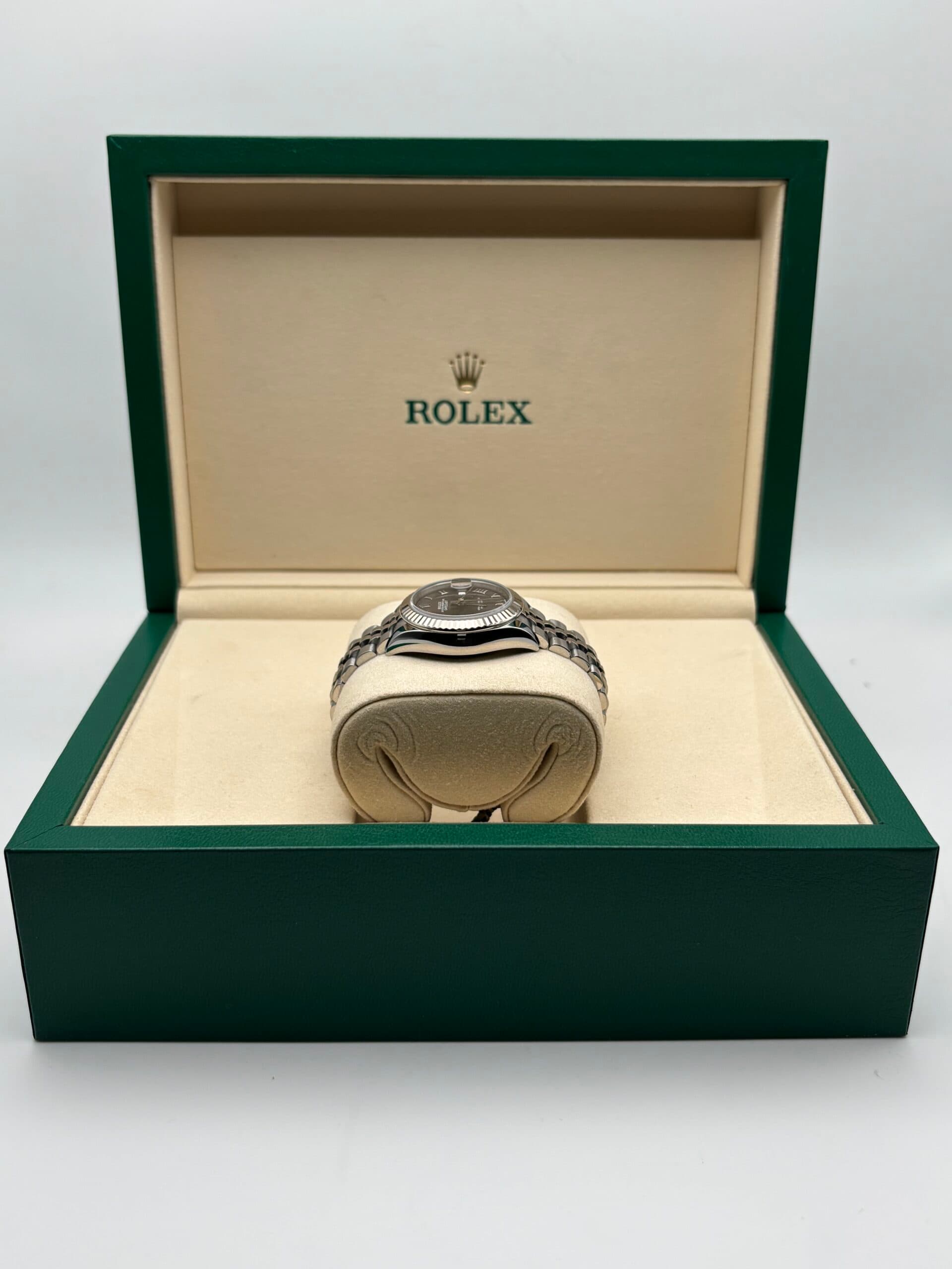Rolex Lady-Datejust 28 Watch - Luxury Timepiece | SRL Boutique